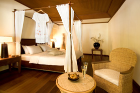 Honeymoon Beach Villa