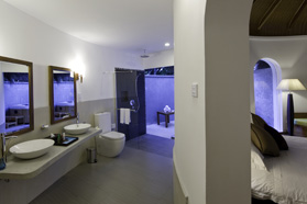 Superior Beach Villa mit Jacuzzi