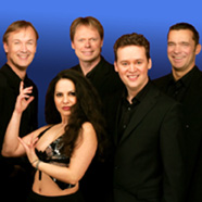 Band mit Sängerin Natalie