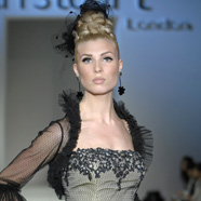 Abendkleider Ian Stuart - zur Galerie