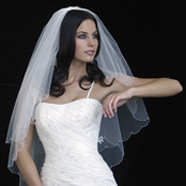 Brautkleider Luis Santana - zur Galerie