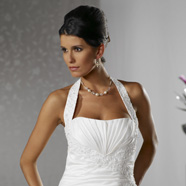 Brautkleider Tres Chic - zur Galerie