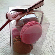 Schoko & Himbeer Macarons