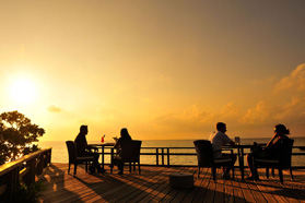 Chill Bar Sonnenuntergang
