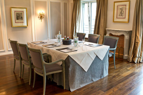 Salon Diana